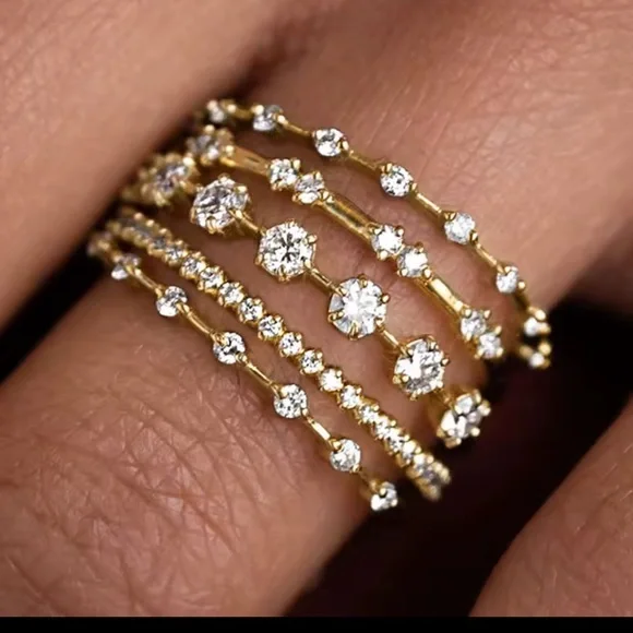 Elegant Gold Multi Layered Crystal Ring - Picture 1 of 3